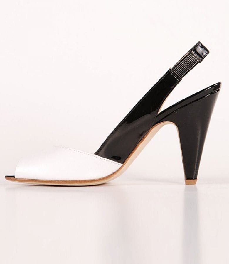 Pantofi Via Montenapoleone Sara combinatie alb - negru 4047