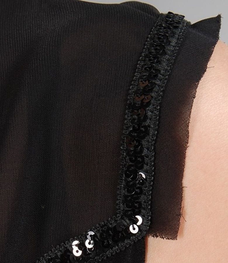 Bluza cu aplicatie pe platca