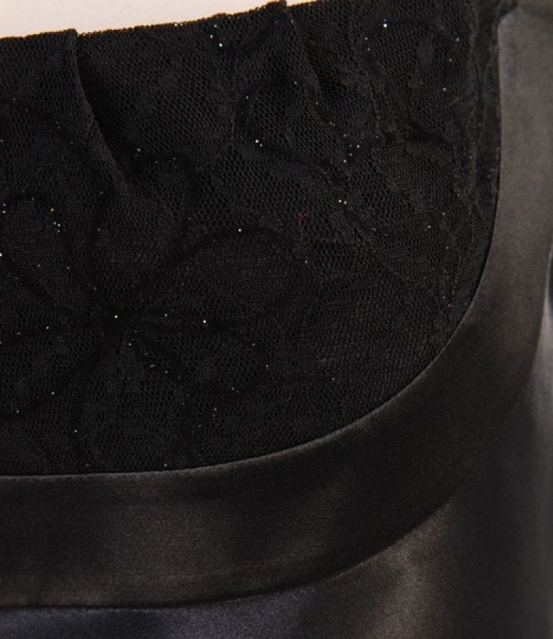 Rochie din saten elastic cu garnitura de dantela si spate gol