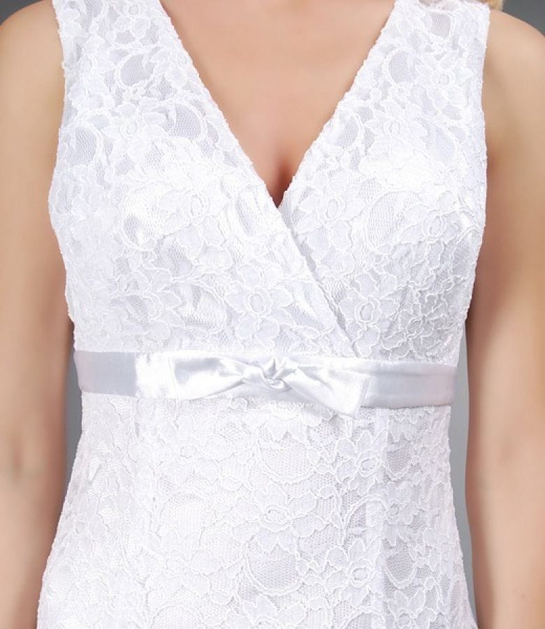 Rochie din dantela cu pieptii suprapusi si funda