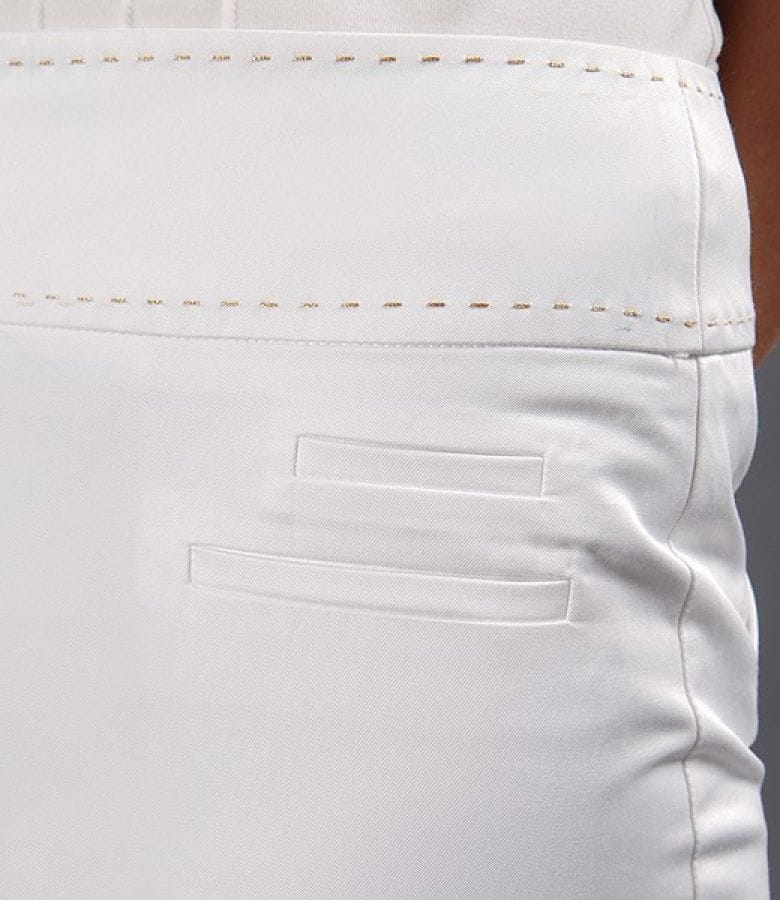 Pantaloni cu buzunare din bumbac satinat alb