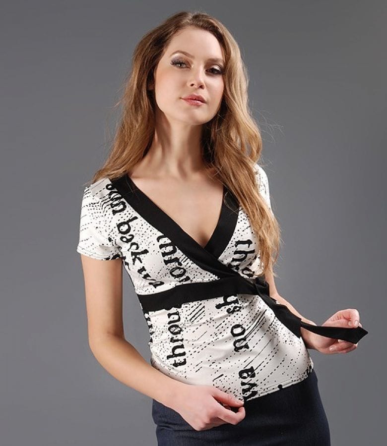 Tricou din jerse cu imprimeu grafic si garnitura