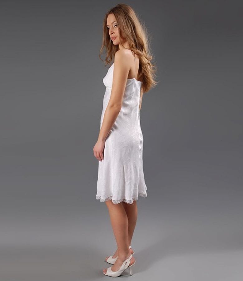 Rochie din viscoza brocart alba