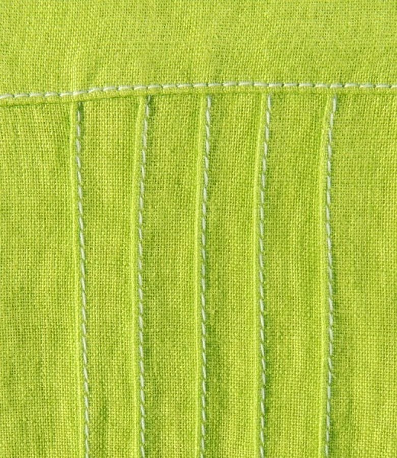 Sacou din in verde cu tighele decorative