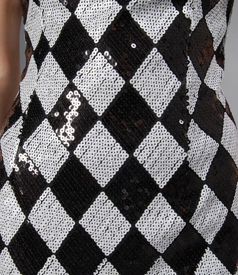 Rochie cu paiete albe si saten negru