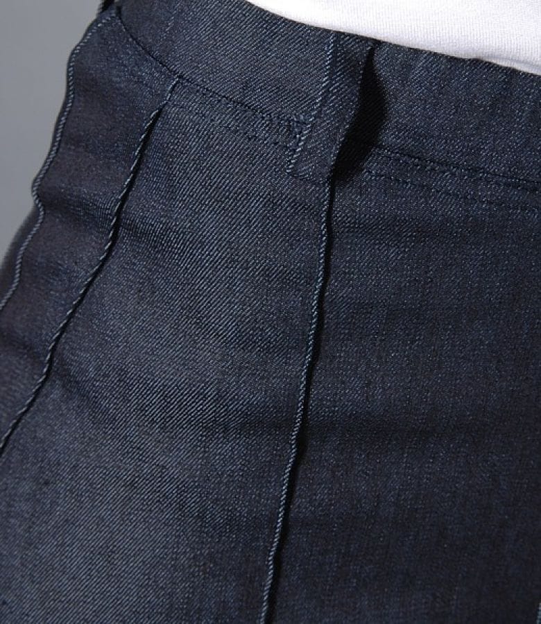 Pantaloni tip jeans cu nervuri