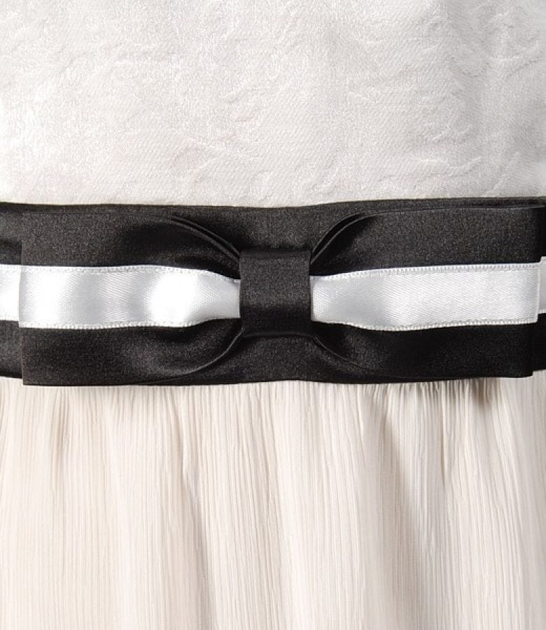Rochie din brocart alb si voal ecru cu funda