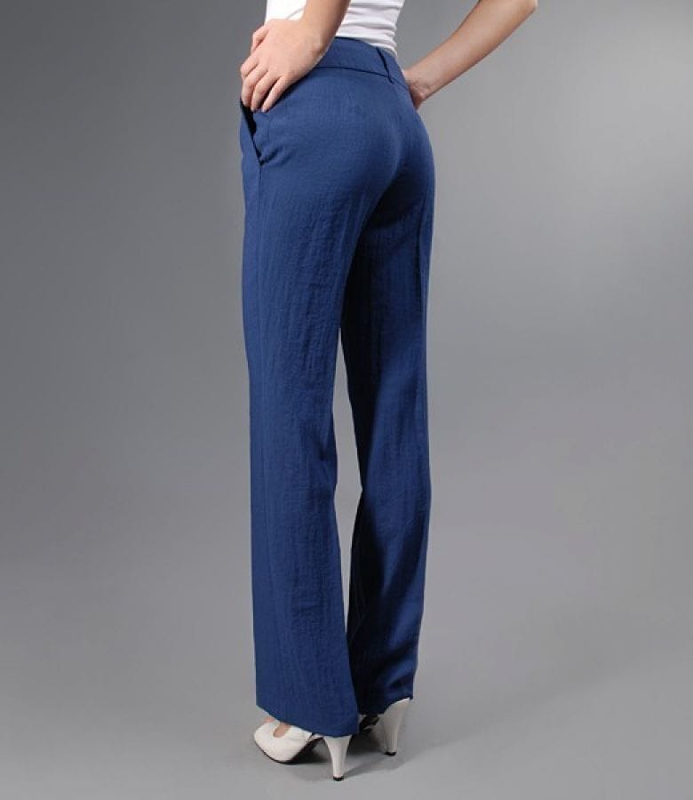 Pantaloni din viscoza creponata albastra cu buzunare