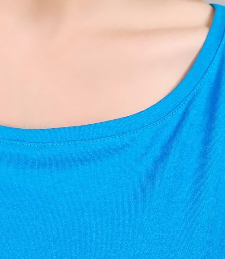 Tricou din jerse uni cu umeri cazuti