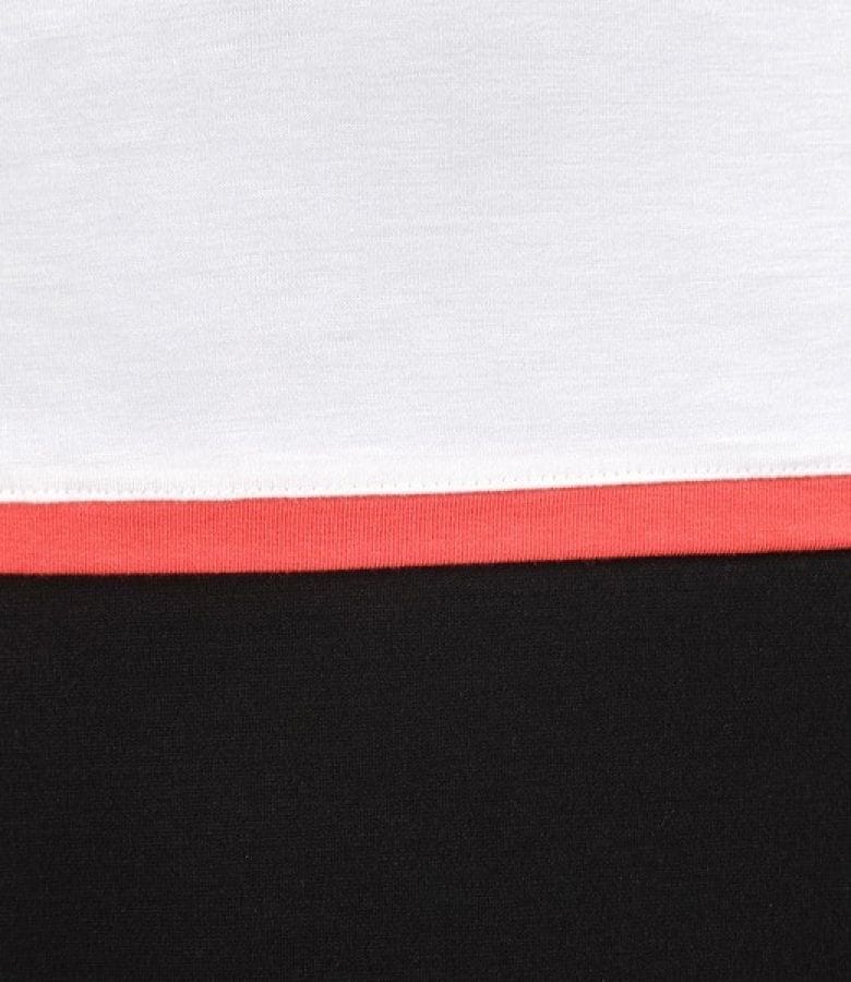 Tricou cu decolteu rotund si garnitura contrast
