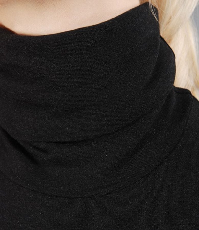 Tricou din jerse elastic moale gri inchis cu guler
