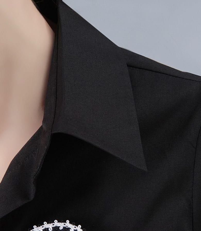 Camasa din bumbac elastic negru cu floare si butoni