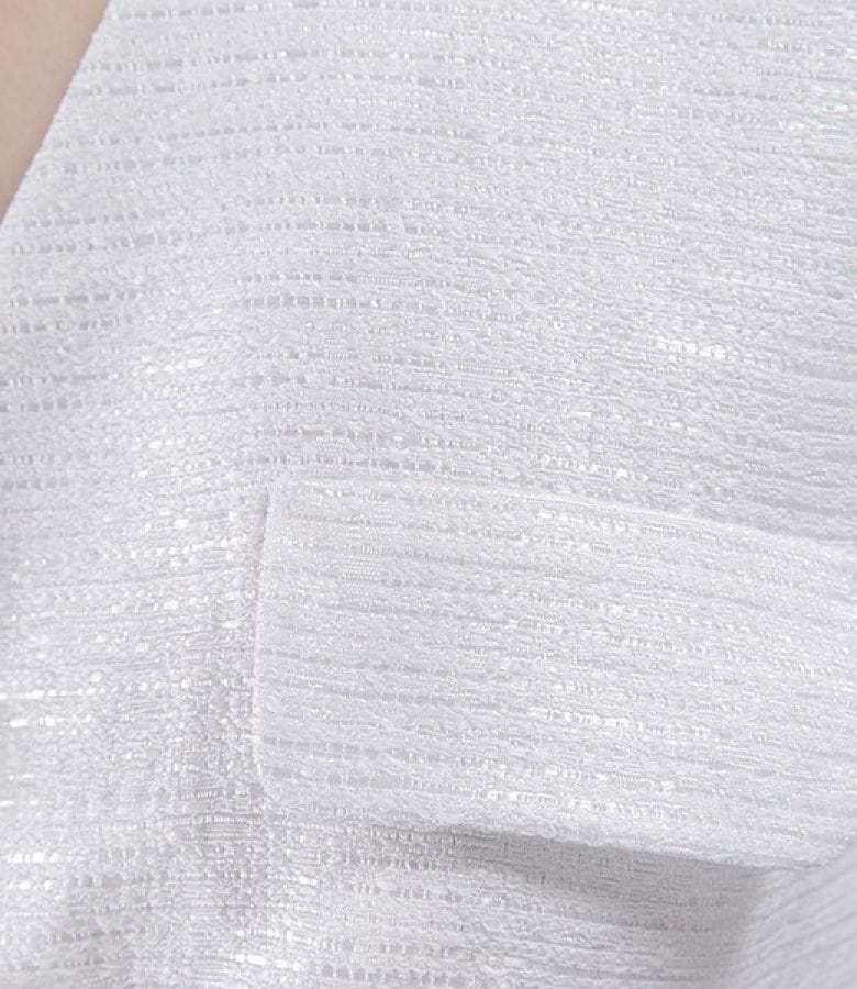 Sacou elegant alb cu fir de efect si voal
