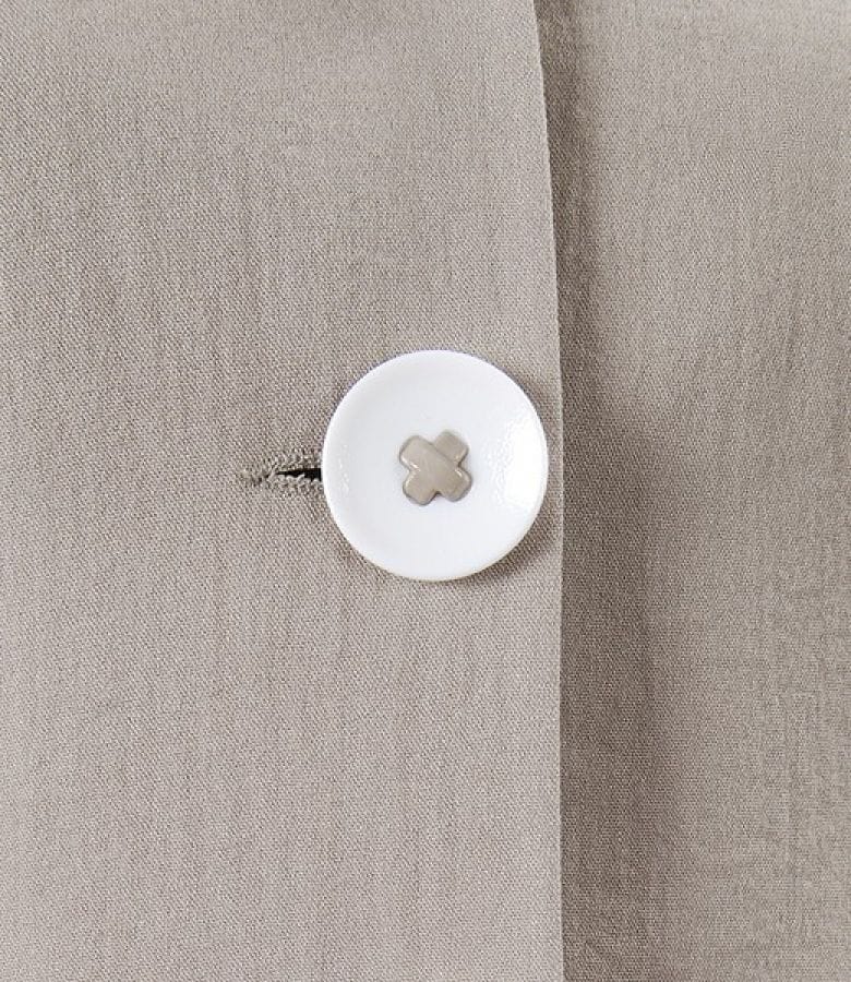 Sacou din viscoza creponata bej cu maneci scurte