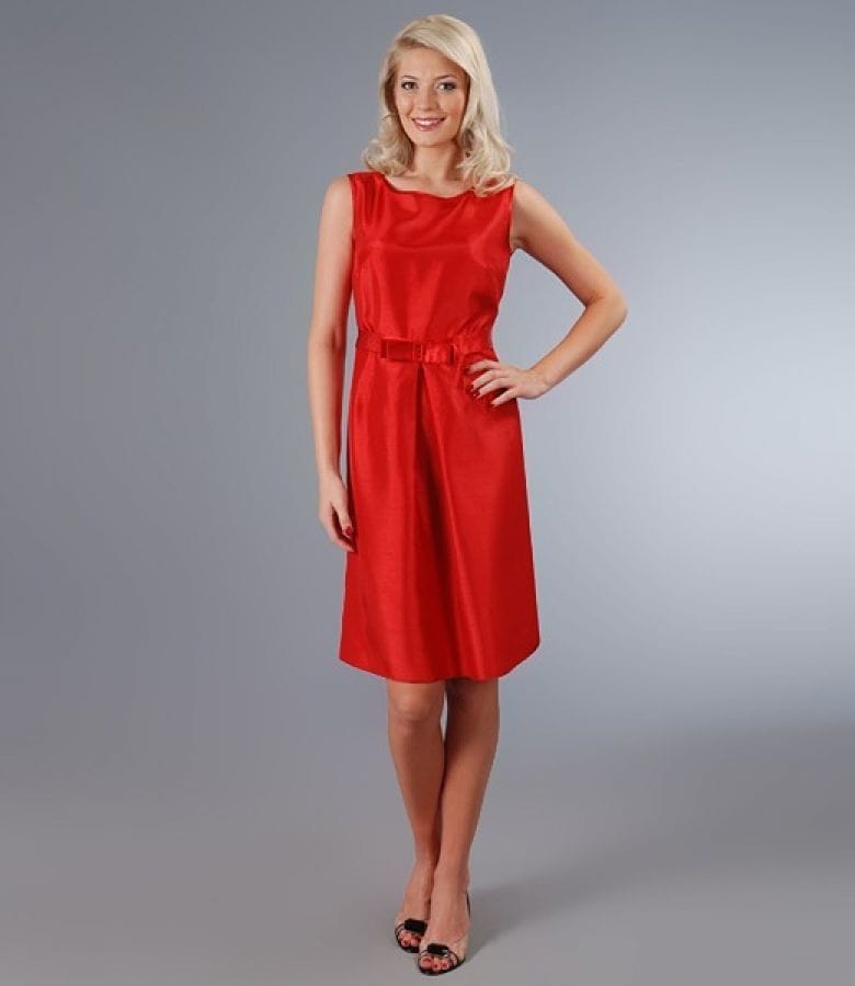 Rochie eleganta cu funda sub bust