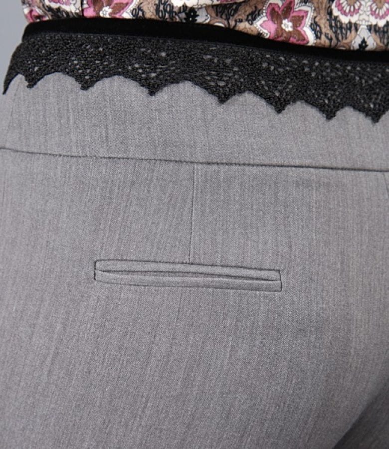 Pantaloni cu garnitura catifea si dantela