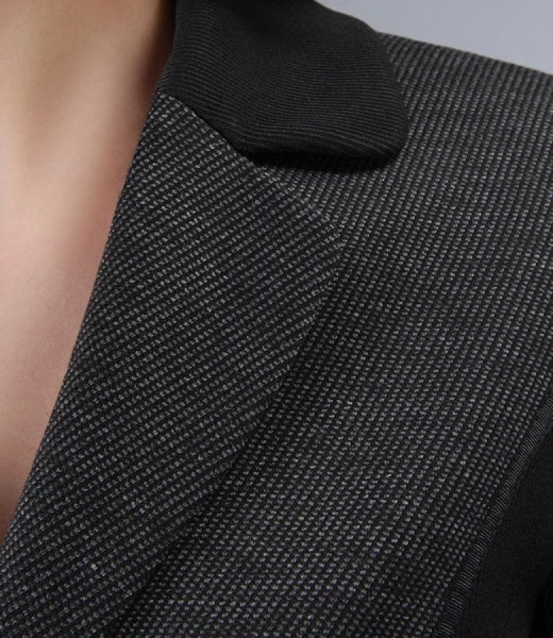 Sacou din stofa elastica neagra cu insertie gri