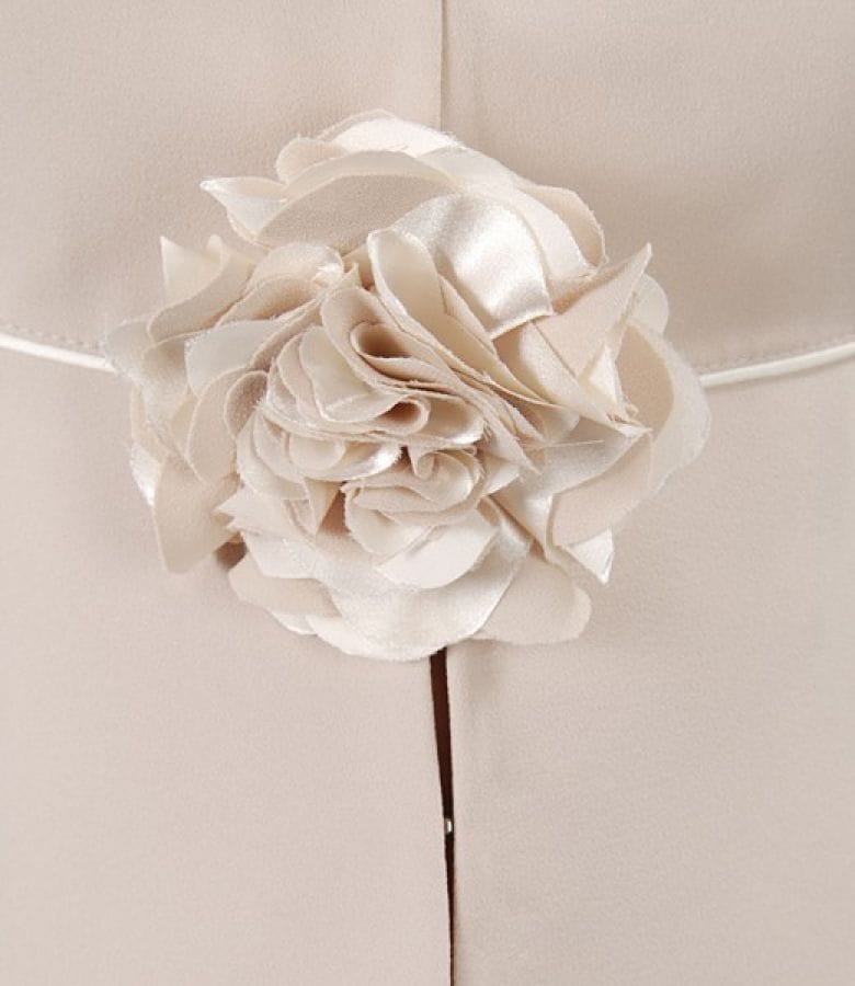 Sacou elegant bej cu floare