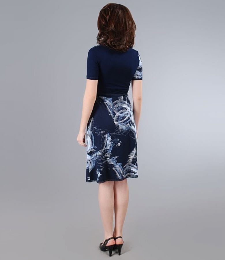 Rochie din jerse elastic cu garnitura si cordon