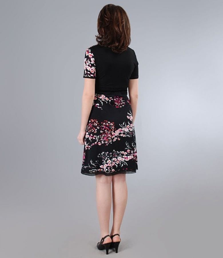 Rochie din jerse elastic cu garnitura si cordon