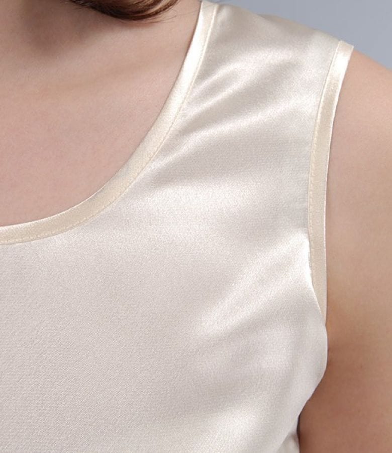 Bluza din saten elastic ecru