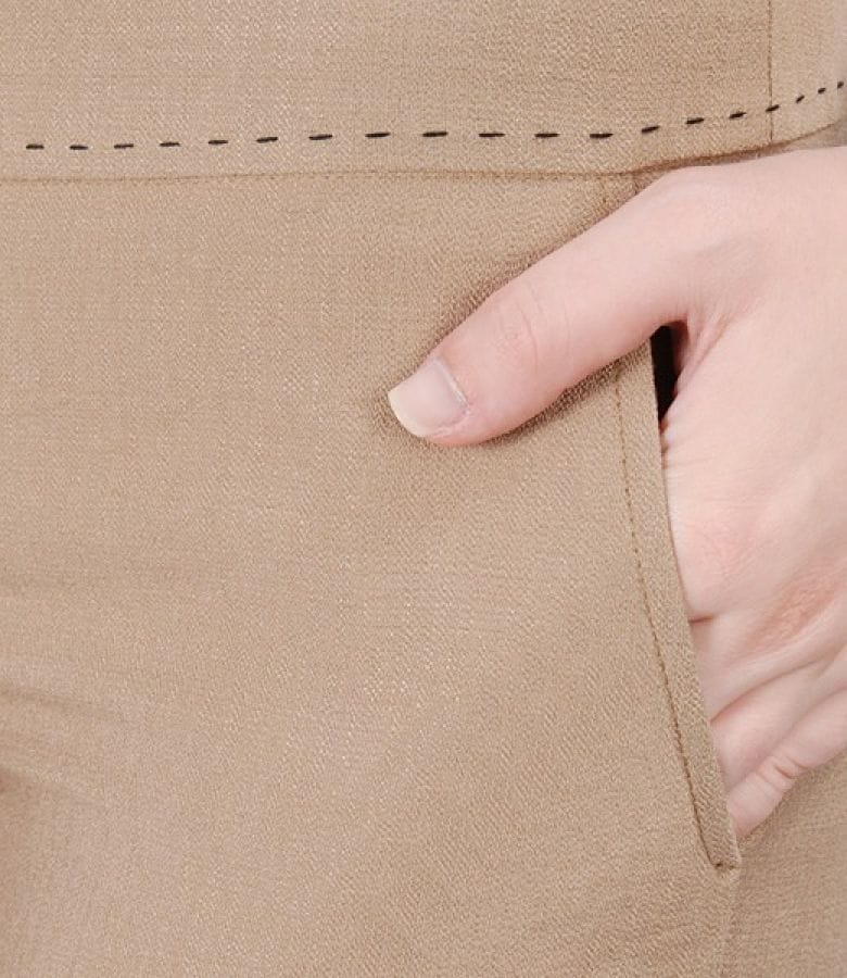 Pantaloni din viscoza bej cu tighel contrast