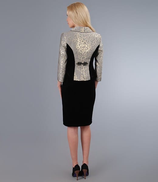 Tinuta eleganta cu fir metalic auriu