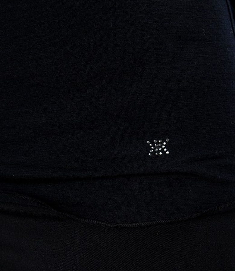 Tricou negru din jerse de lana