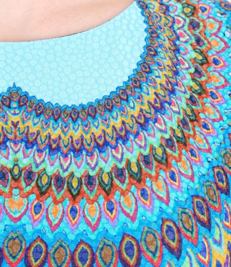 Rochie eleganta din stofa elastica imprimata