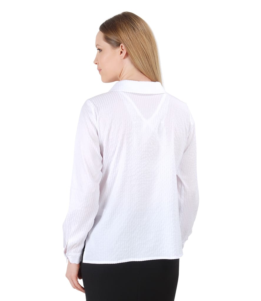 Bluza eleganta cu maneci lungi si guler rotund