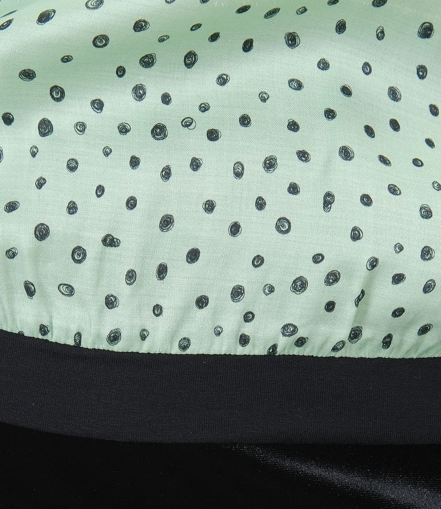 Bluza cu fata din viscoza imprimata