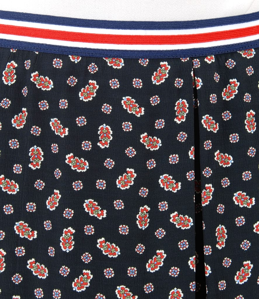 Fusta evazata din viscoza imprimata cu flori