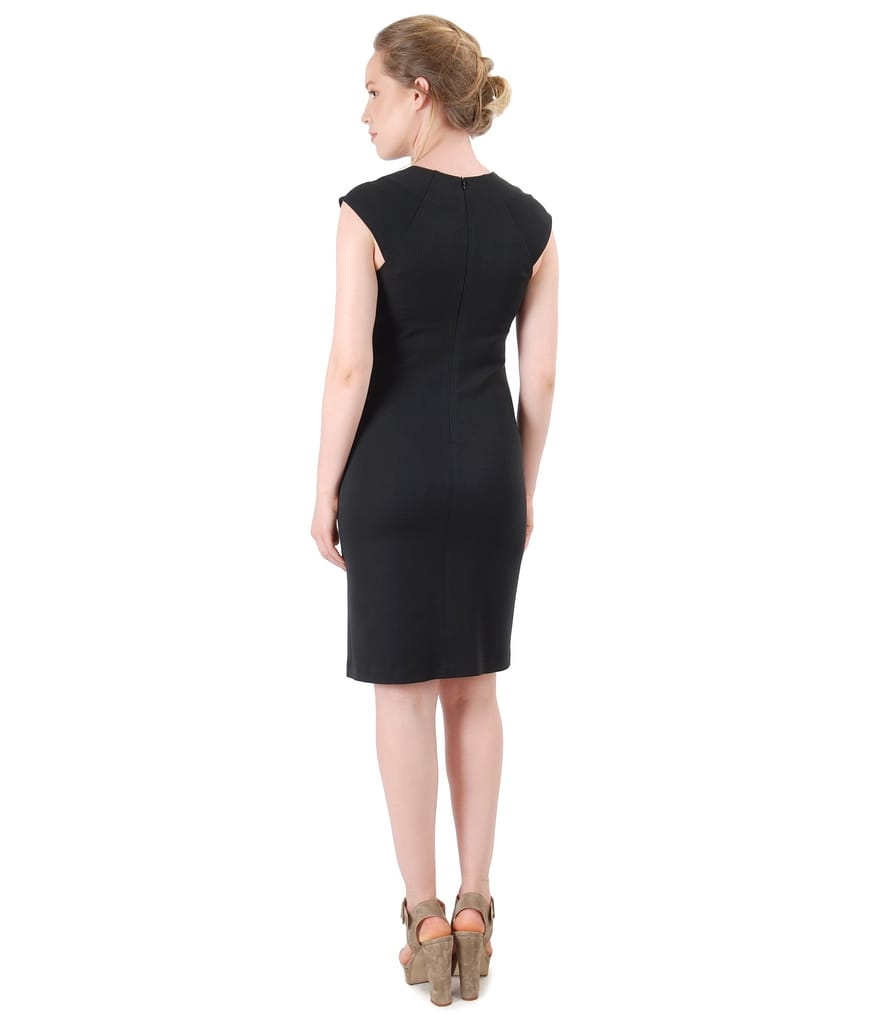 Rochie eleganta din stofa elastica