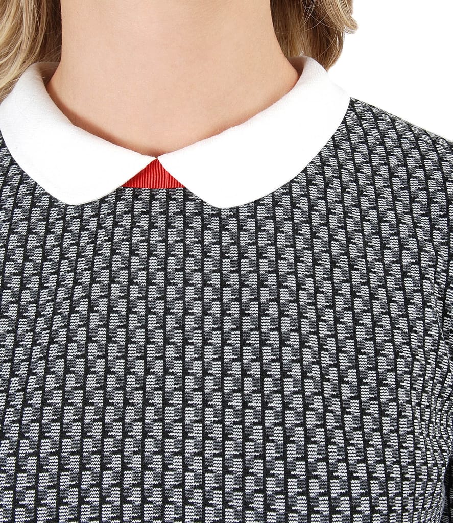 Rochie din jerse elastic gros cu guler si buzunare