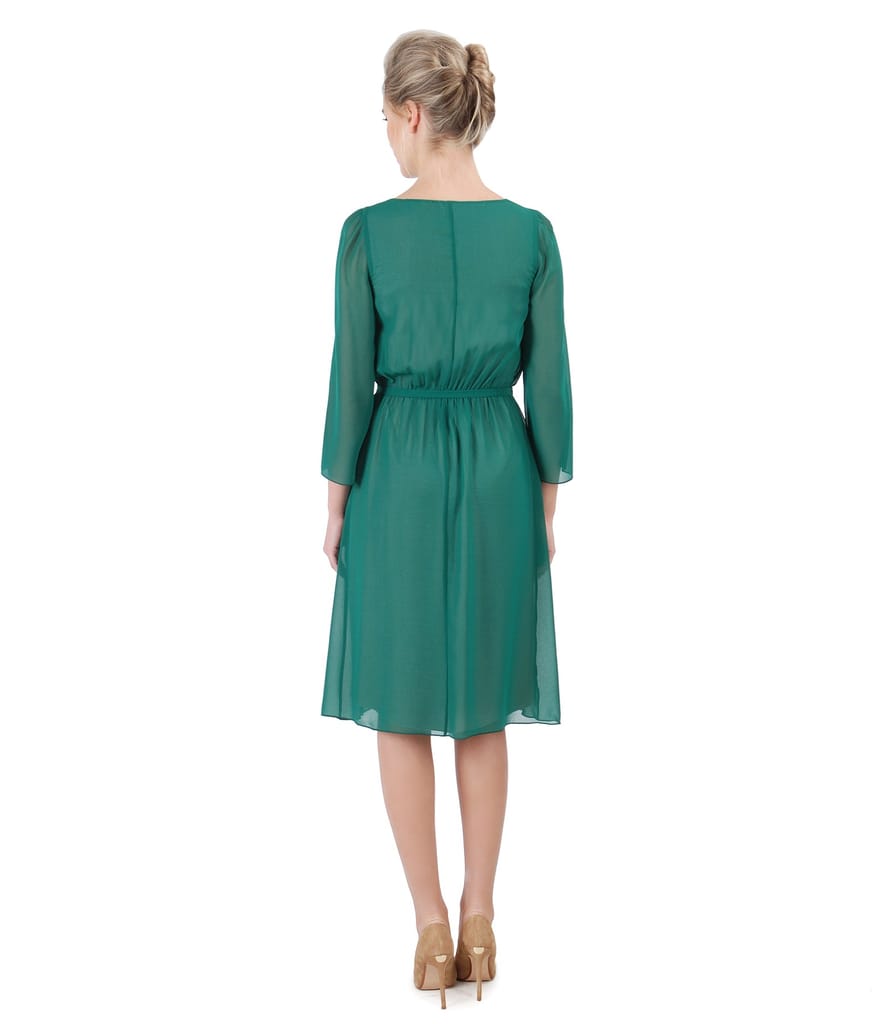 Rochie de seara din voal si aplicatie de cristale  pe cordon