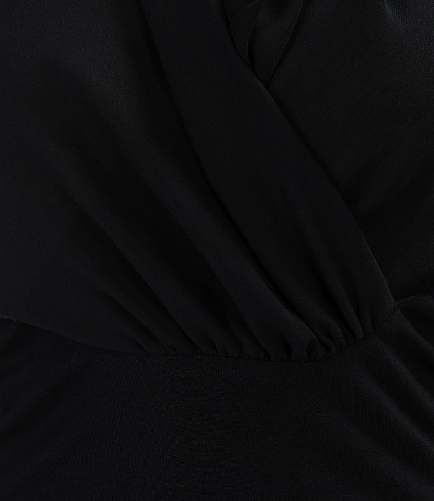 Bluza din jerse elastic cu bust petrecut din voal