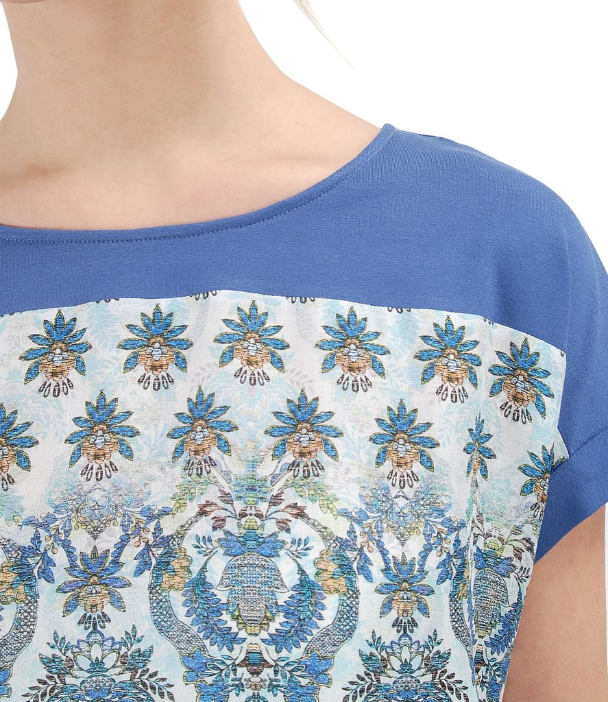 Bluza cu fata din viscoza imprimata cu motive florale