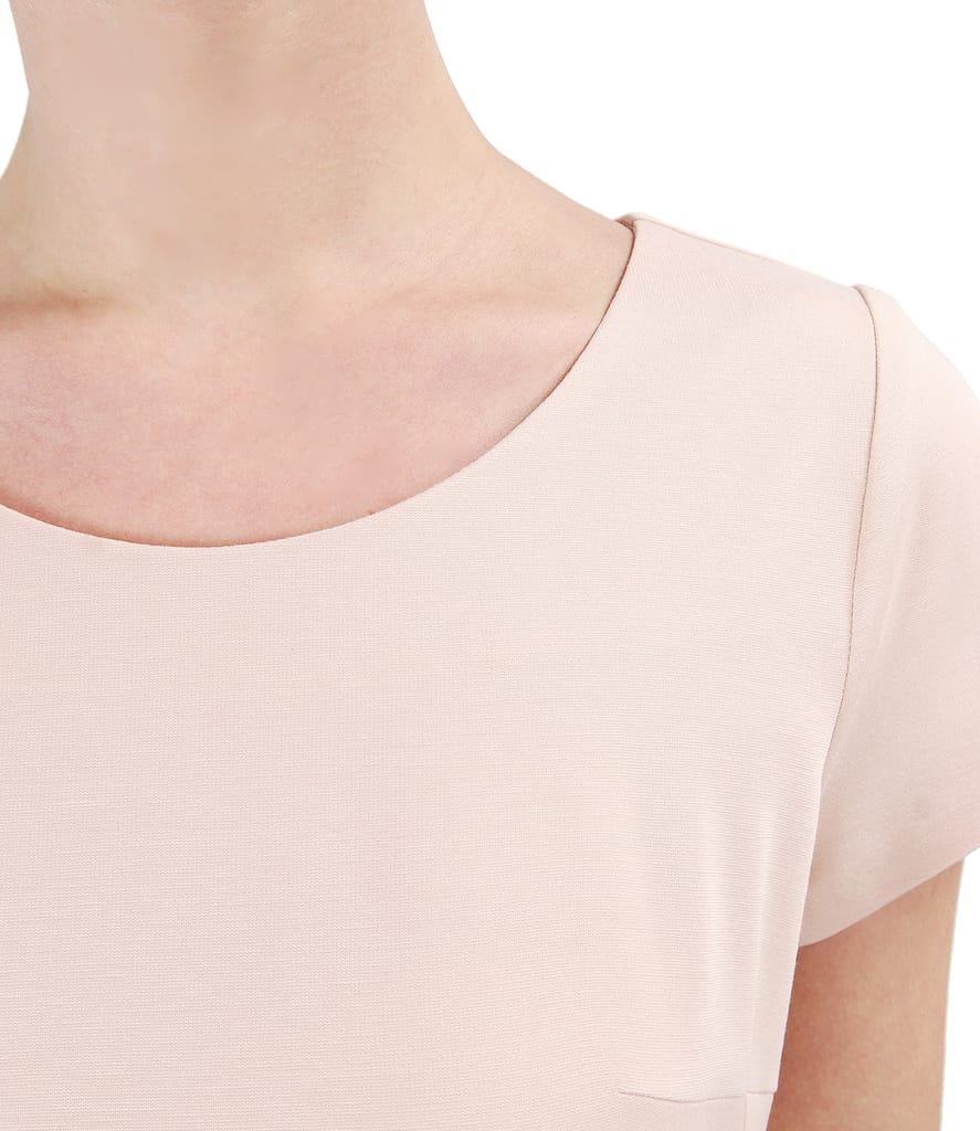 Rochie din jerse elastic cu buzunare laterale