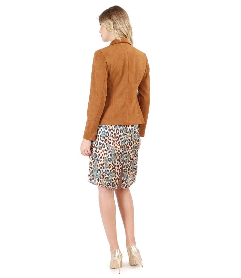 Sacou din stofa cu aspect catifelat si rochie din matase imprimata