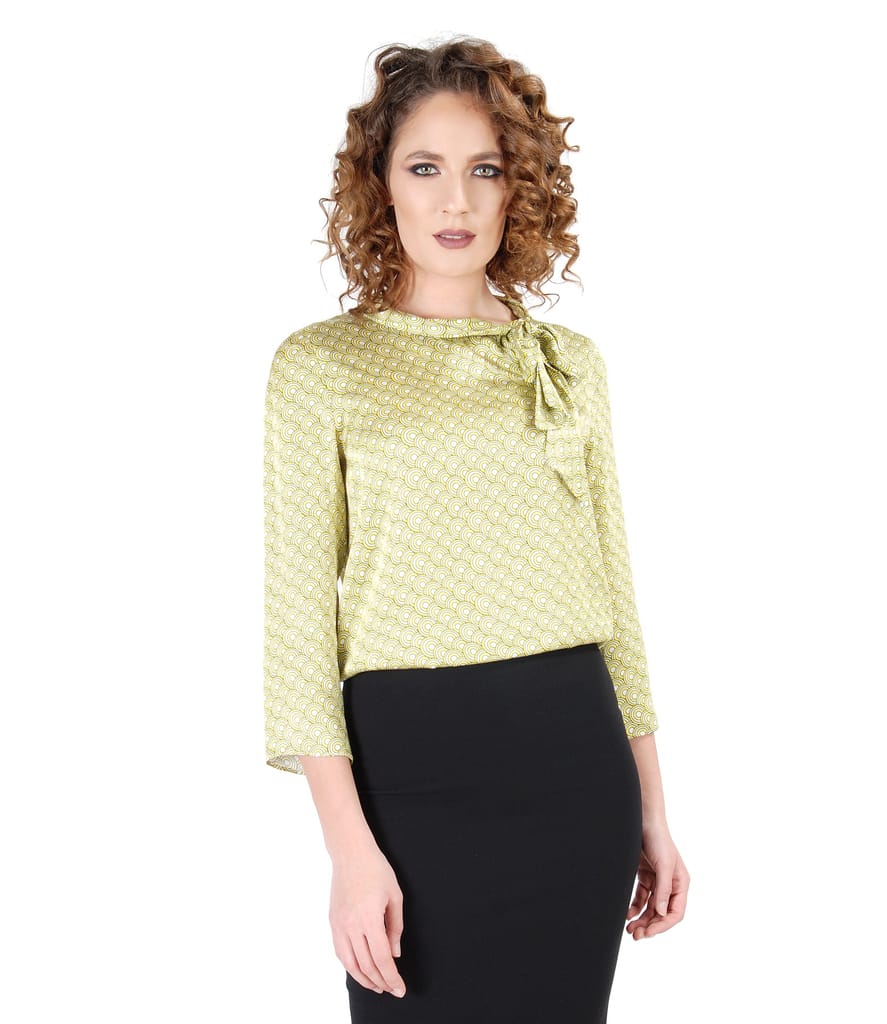 Bluza din viscoza cu guler gen esarfa