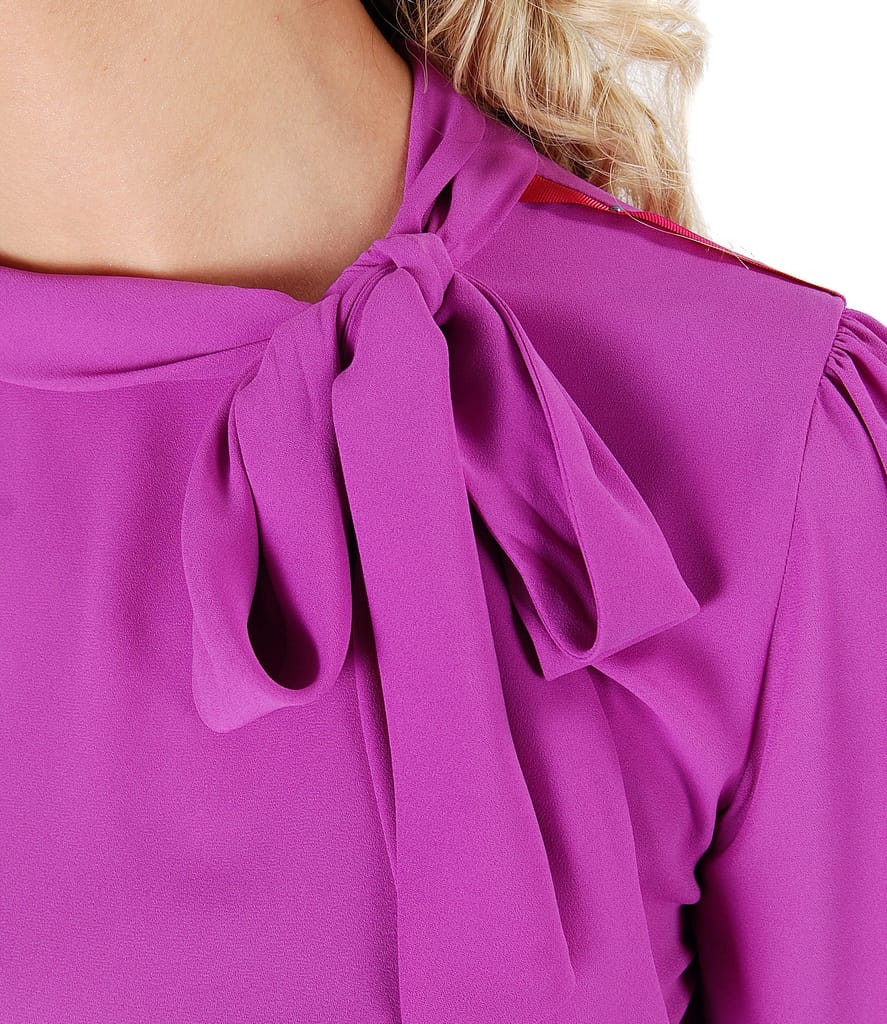 Bluza cu maneci lungi si guler gen esarfa