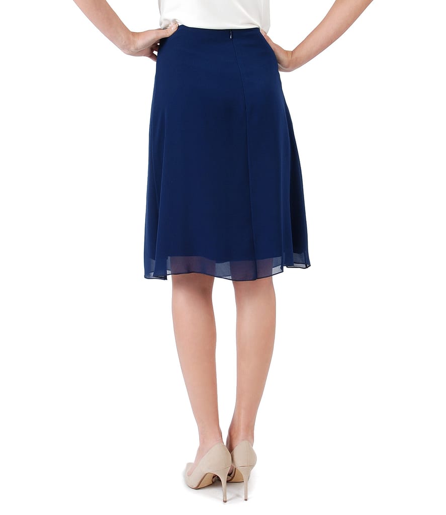 Fusta evazata din voal