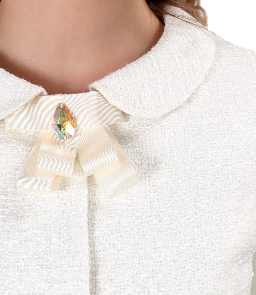 Sacou din bucle cu viscoza cu brosa cu aplicatie de cristale