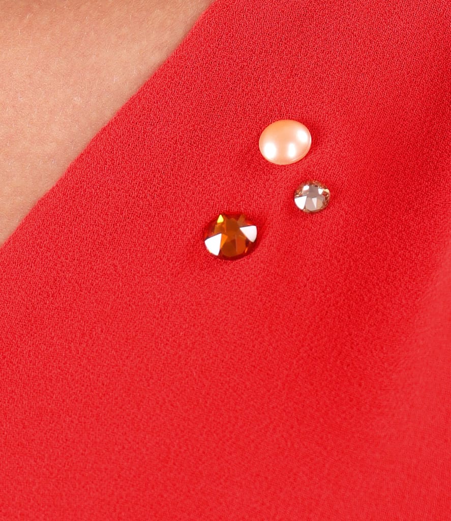 Rochie din voal cu aplicatie de cristale