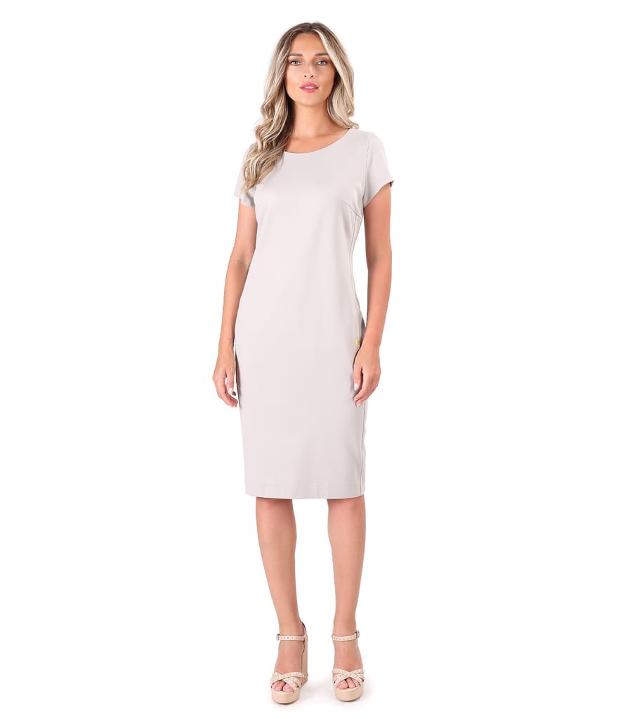 Rochie din jerse elastic cu buzunare laterale