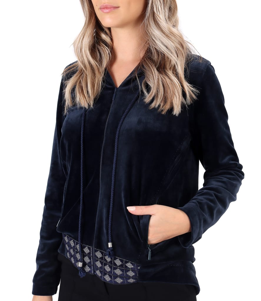 Hanorac din catifea cu pasmanterie pe fata