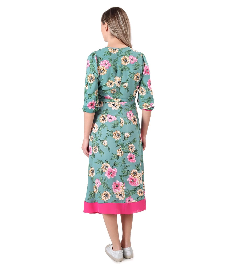 Rochie imprimata cu motive florale si cordon in talie