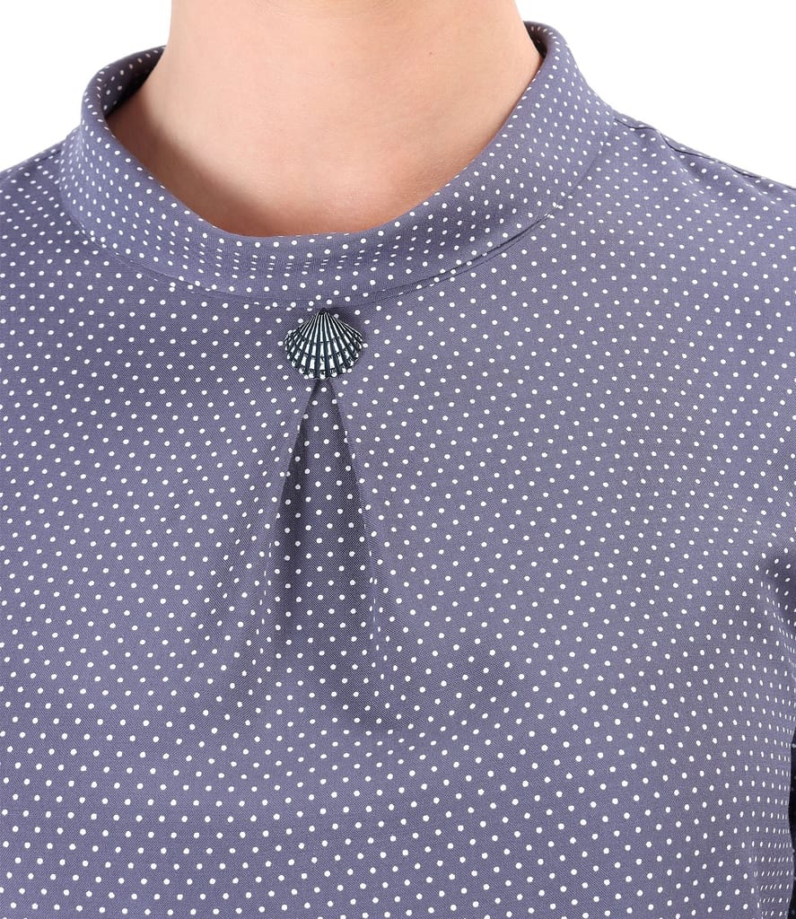 Bluza din viscoza imprimata cu picouri si guler rotund