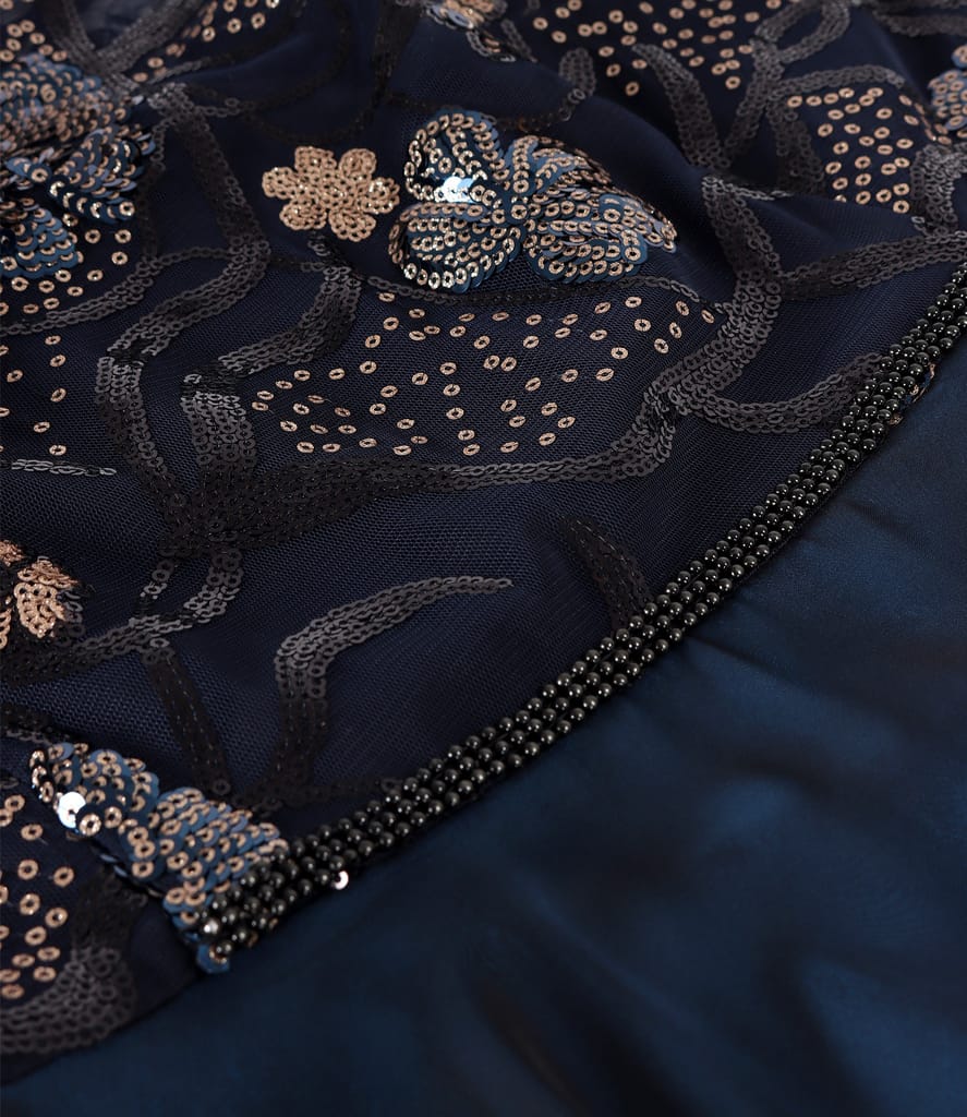 Rochie lunga cu bust cu broderie cu paiete