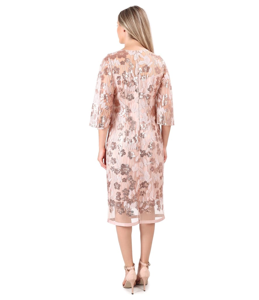 Rochie de seara cu maneci ample din dantela cu paiete